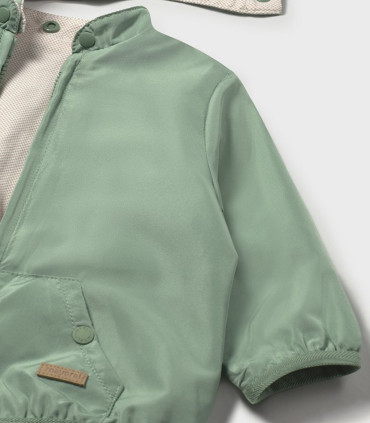 Cortavientos Reversible Bebé Niño  Inicio  Cortavientos reversible en tono verde de Mayoral