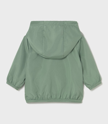 Cortavientos Reversible Bebé Niño  Inicio  Cortavientos reversible en tono verde de Mayoral