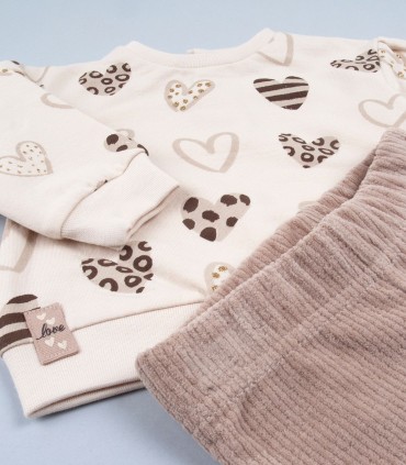 Conjunto Sudadera y Legging Niña Corazones  Inicio  Temporada Otoño-Invierno.  conjunto, niña