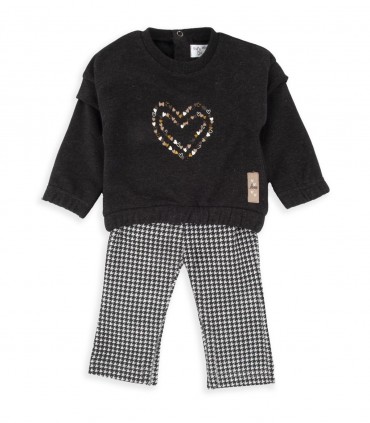 Conjunto Sudadera y Legging Niña Corazón  Inicio  Temporada Otoño-Invierno.  sudadera