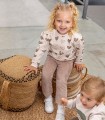 Conjunto Sudadera y Legging Niña Corazones  Inicio  Conjunto de sudadera y legging para niña