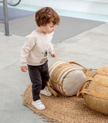 Conjunto Sudadera y Pantalón Niño Oso  Inicio  Conjunto de sudadera y pantalón para niño de la
