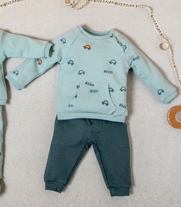Chándal Bebé Niño Coches Verde  Inicio  Chándal para bebé de la colección otoño-invierno