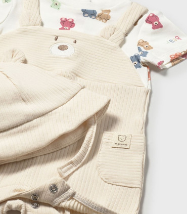 Pelele peto Mayoral bebé con gorrito orejitas  Inicio  Pelele peto con gorrito para bebé niño