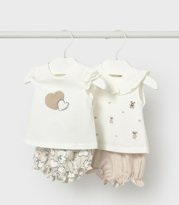 Conjunto 4 piezas Mayoral bebé niña ranitas y camisetas crudo beige  Inicio  Conjunto de 4