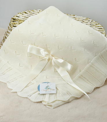 Toquilla volante con uves caladas crudo Juliana  Inicio    toquilla, juliana, volante